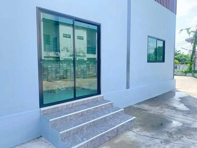 เซ็นทรัล ชลบุรี 1.1 กม. อ่างศิลา ตลาดหนองมน ให้เช่าอาคารสำนักงาน 501 ตร.ม. ติดถนนใหญ่ 2 น้ำ ทำเลดี 5นอน รพ.เอกชล 2 2.1 ก 6