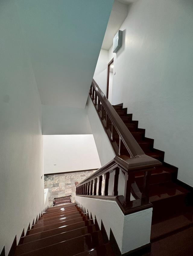 ให้เช่าบ้าน ซอยศรีนครินทร์ 24 **ราคาพิเศษขนาด 300 ตร.ม.** (N.2198) 19
