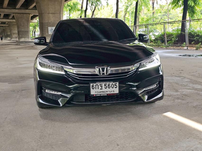 Honda Accord 2.0 Hybrid Tech Sunroof