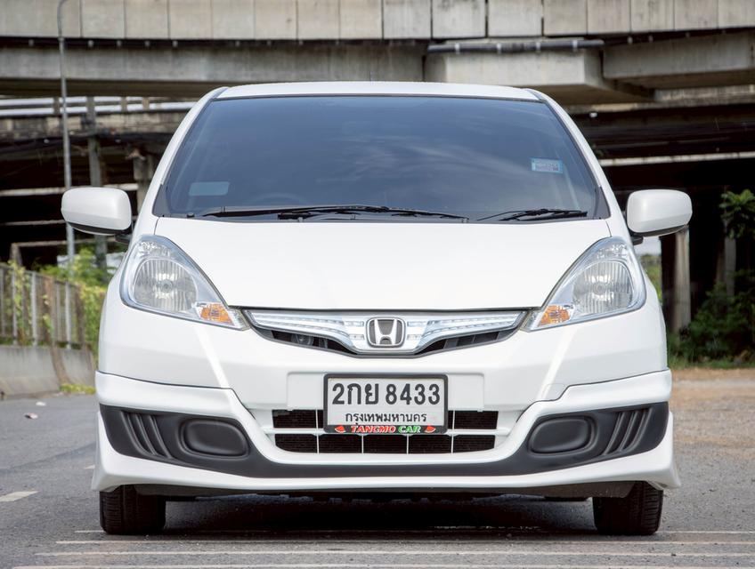 HONDA JAZZ 1.3 HYBRID ปี 2013