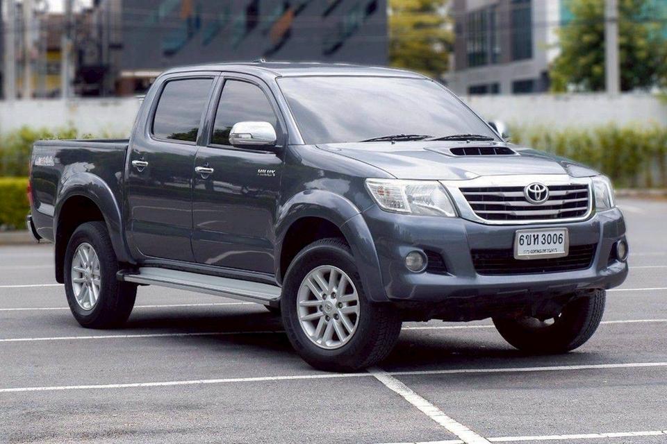 รหัสรถ QT3006 Toyota Vigo 2.5 E Prerunner Double Cab เกียร์ Auto VN Turbo สีเทา ปี2013 4