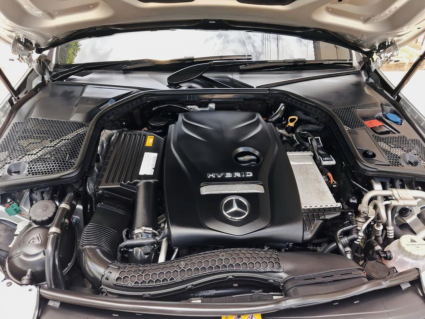 Mercedes-Benz C350e Avantgarde Plug-in Hybrid ปี2019 รูปที่ 19
