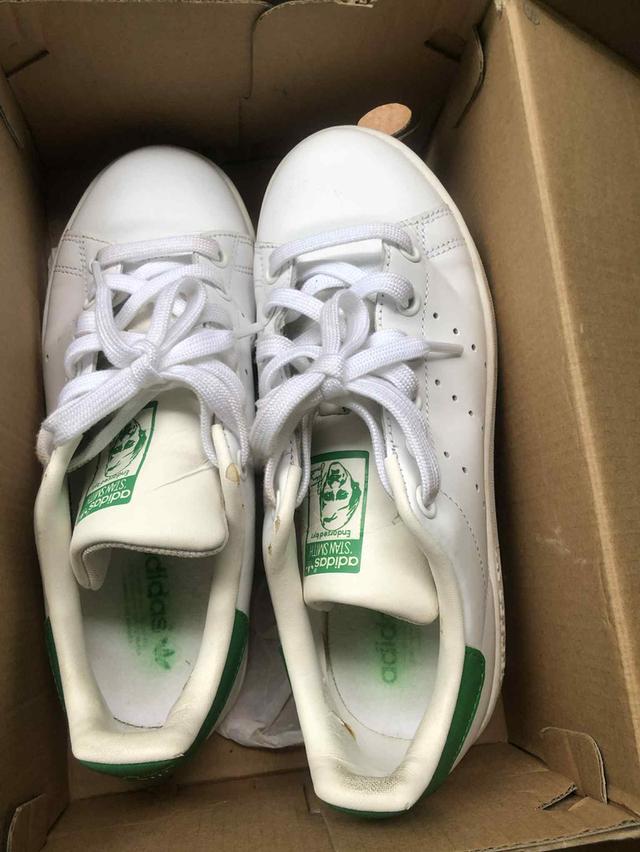 รองเท้าผ้าใบAdidas ของแท้ 4