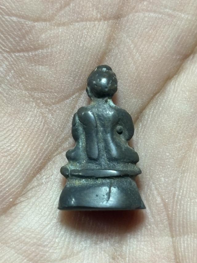 พระชัยวัฒน์ประจำรัชกาลที่4 2