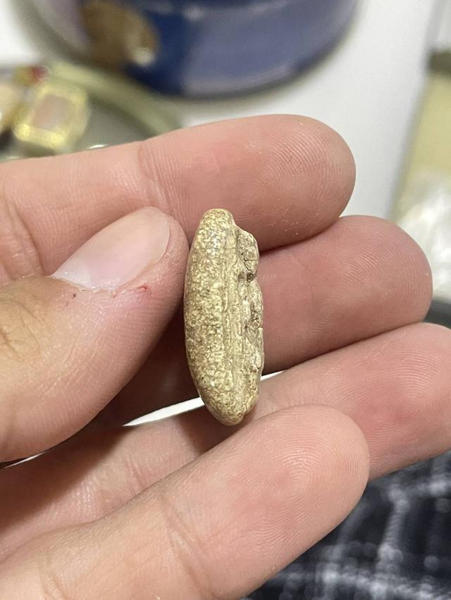 ปร่อยเช่าพระะเครื่อง รูปที่ 3