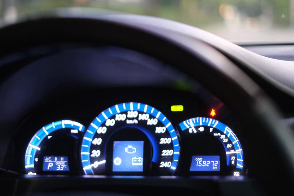 Toyota Camry 2.5Hybrid CD 2013 รูปที่ 15