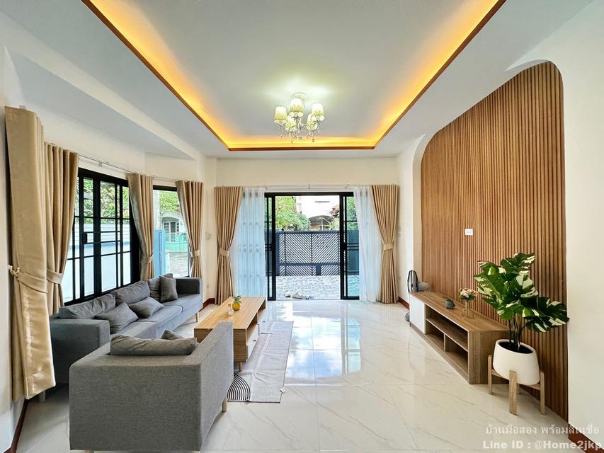 ฟลอร่าวิลล์ สุวินทวงศ์ 3