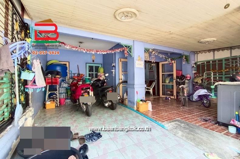 ทาวน์เฮาส์ หมู่บ้าน พฤกษา 13 เนื้อที่ 18.1 ตรว. ถนนรังสิต-นครนายก ตำบลคลองสาม อำเภอคลองหลวง จังหวัดปทุมธานี 2