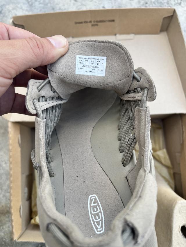 KEEN UNEEKTIMBERWOLF/PLAZA TAUPE 9