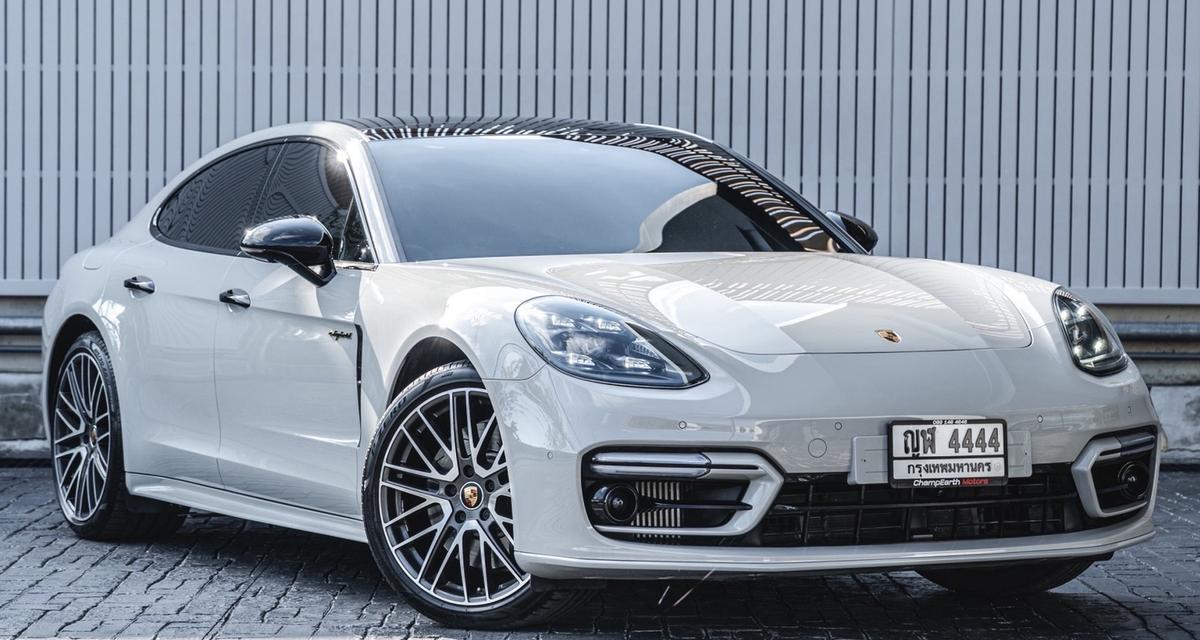 Porsche Panamera 4 E-Hybrid