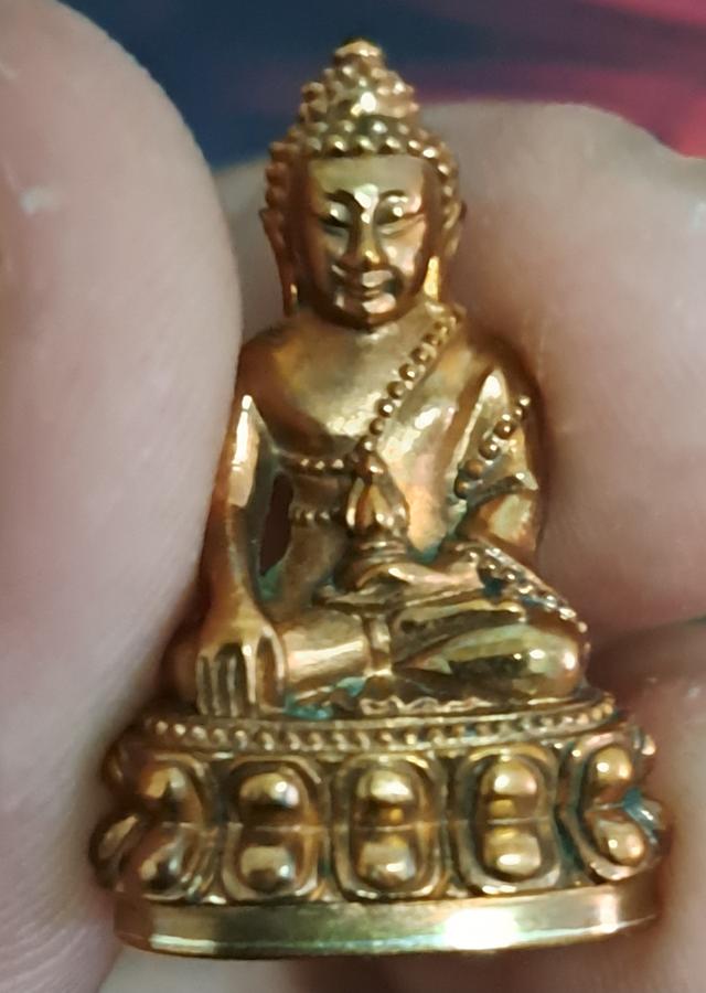 พระกริ่งเจ้าสัวเยาวราช (เจ้าสัวน้อย) รุ่นแรก ปี 59 เนื้อนวะ เลขมงคล 889 "ร่ำรวยและมั่นคงตลอดไป" จัดสร้างเพียง 999 องค์ เท่านั้น