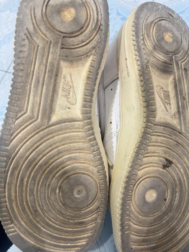รองเท้าผ้าใบNike Air Force 1 รูปที่ 4