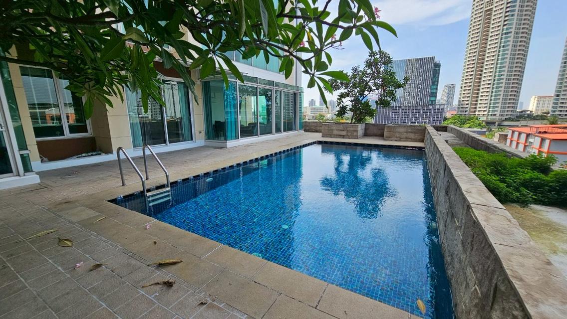 ขายห้องเพนท์เฮ้าส์หรู The Empire Place สาทร 370 ตร.ม. 3 ห้องนอน พร้อมสระส่วนตัว 3