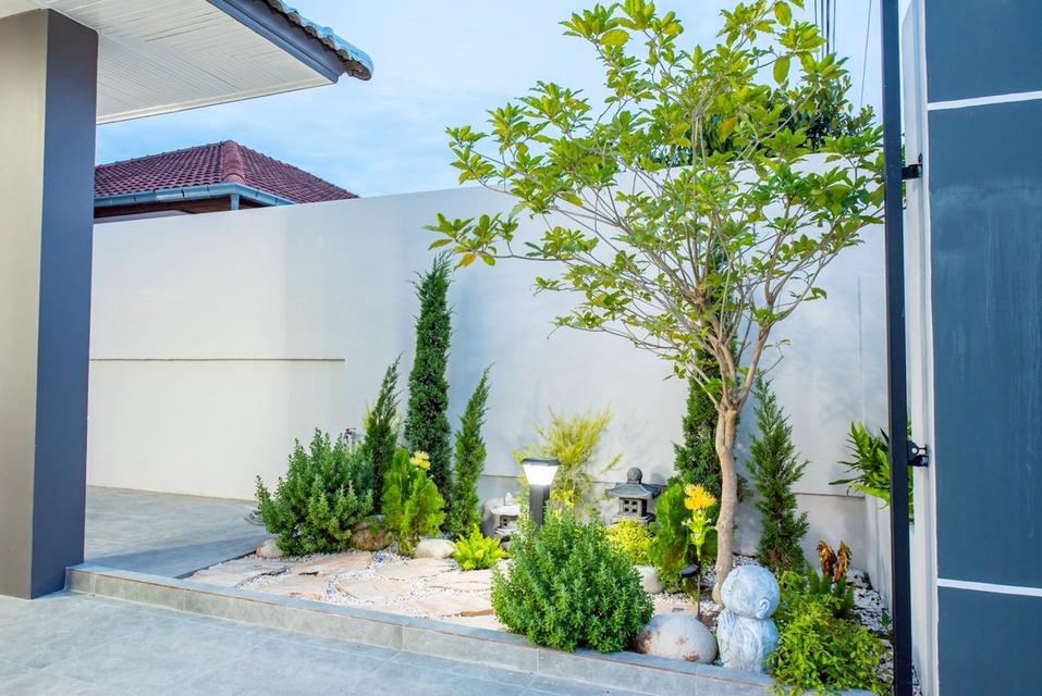 For rent pool villa Jomtien beach 100,000/month 12