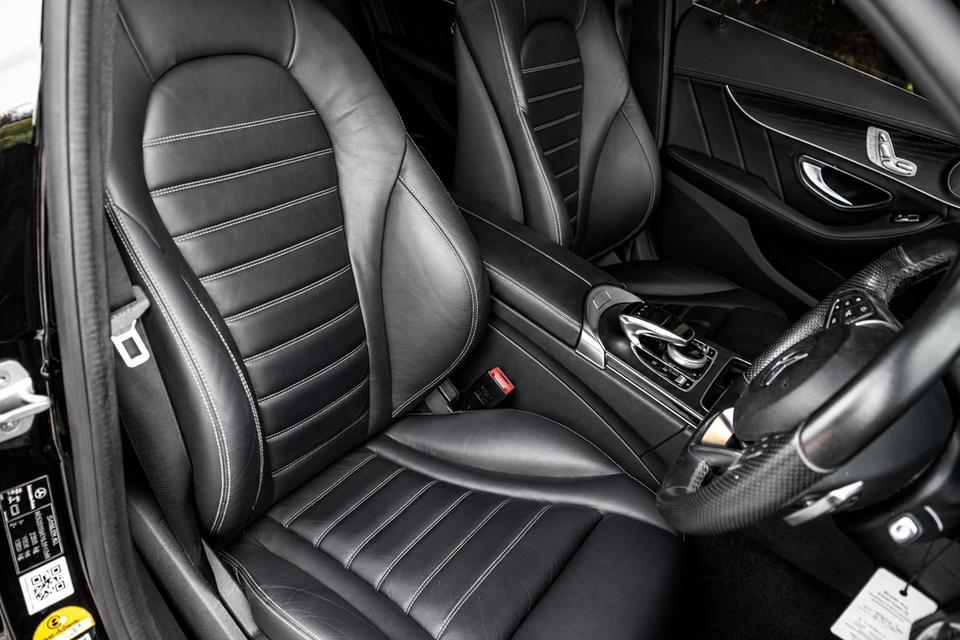 Mercedes-Benz C350 2.0 W205 e AMG Dynamic AT 2016 ไมล์ 74,xxx km. !!! ราคาพิเศษ 639,000 บาท รูปที่ 18
