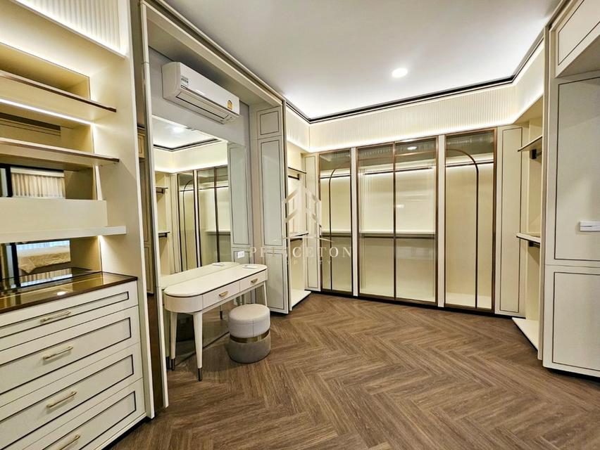 Luxury house for rent Nantawan Rama 9 New Krungthep Kreetha ให้เช่าบ้านหรู นันทวัน พระราม 9 กรุงเทพกรีฑาตัดใหม่ 5 ห้องนอน 18