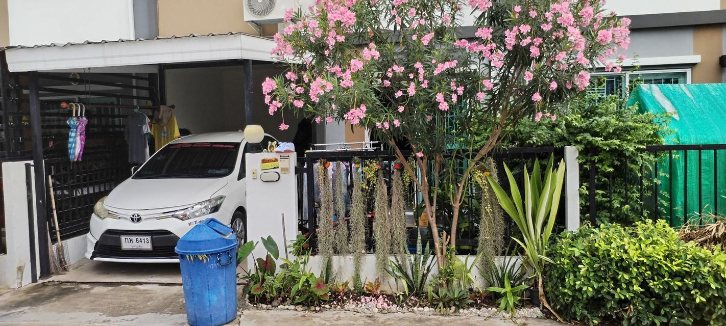 บ้านทาวน์เฮ้าส์ 3 ห้องนอน 2 ห้องน้ำ 1 ที่จอดรถ 7