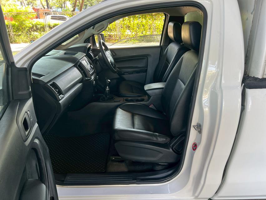 ขายรถ Ford Ranger 2.0 Standard CAB ปี 2020 สีขาว เกียร์ธรรมดา 10
