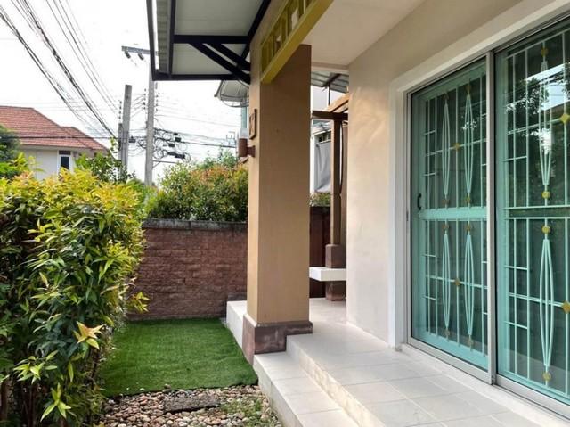 ให้เช่า บ้านแฝด สไตล์ บ้านเดี่ยว 2 ชั้น หมู่บ้านมัลดีฟส์ ปาล์ม บางนา วงแหวน 12
