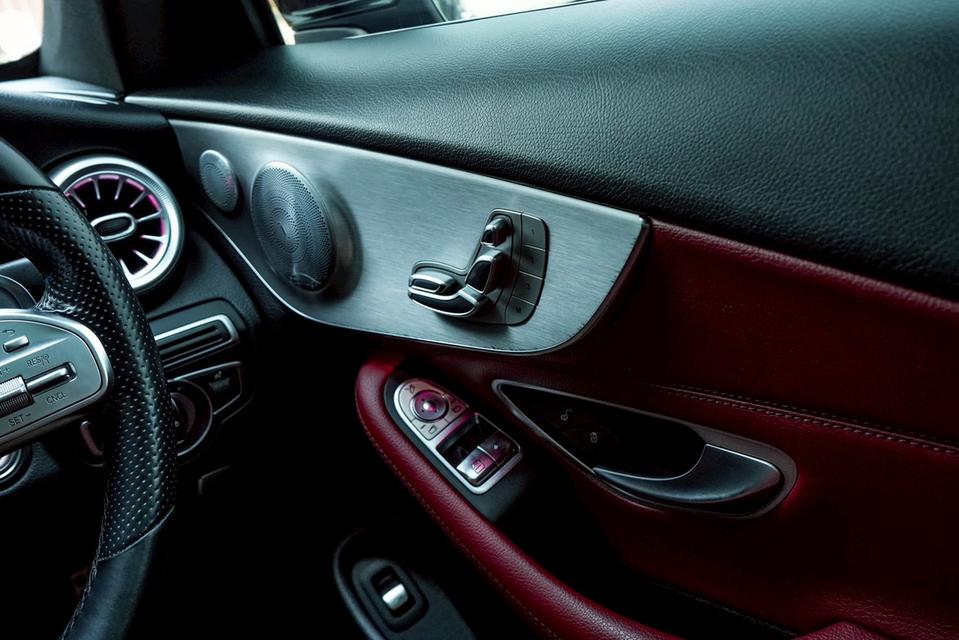 Mercedes-Benz C200 2.0 Coupe AMG Dynamic W205 AT 2020 รูปที่ 11