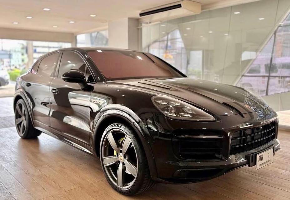 Porsche Cayenne E-Hybrid Coupe