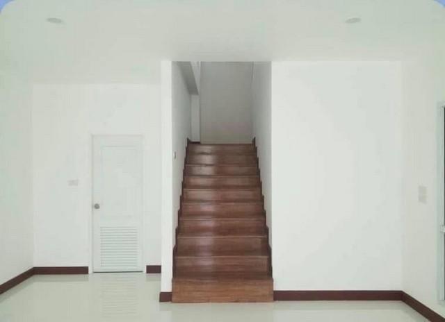 บ้านเดี่ยวหรู หลังริม พร้อมสระว่ายน้ำส่วนตัว หมู่บ้าน พนาสนธิ์ ไพรเวทโฮม  หทัยราษฎร์ 37 10