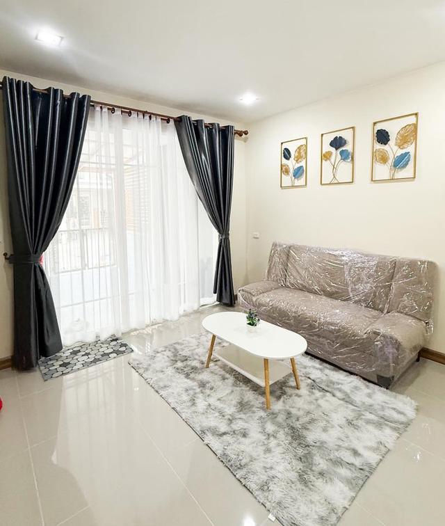 🏙️ ทาวน์โฮม 2 ชั้น ทำเลทองรวมโชค ใกล้มีโชคพลาซ่าเพียง 1 กม. พร้อมสระว่ายน้ำส่วนกลาง Modern 3-Bedroom Townhome for Rent - Ruamchok Area, Near Meechok 12