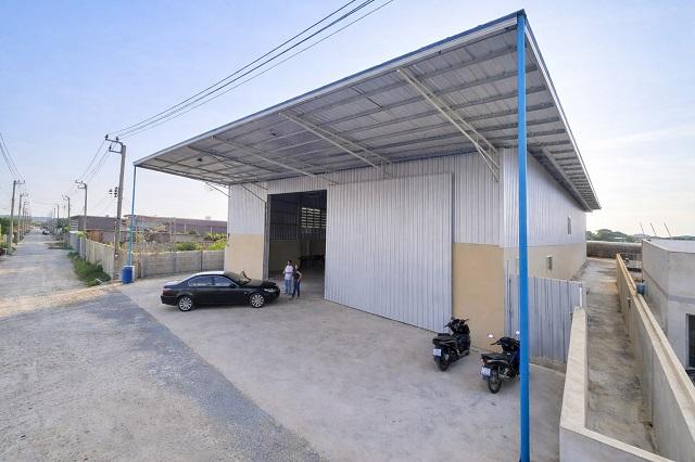 ซ.บางกระดี่ 22-32 หลังคาสูง รง2 ไฟฟ้า 3เฟส ให้เช่าโกดัง 200 ตร.วา. 800 ตร.ม. CJ 7-11 BigC mini ตลาดมิตรมงคล888 1กม. 2