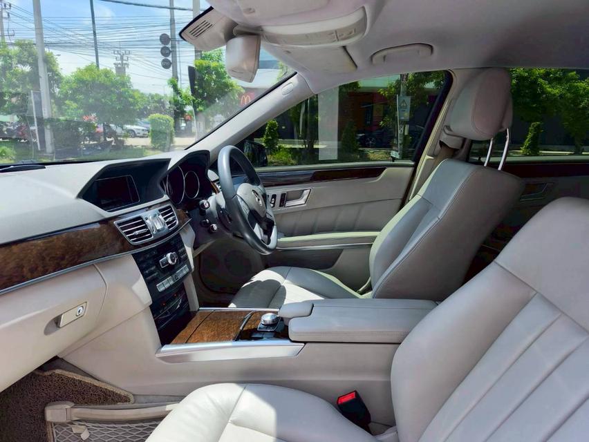 รหัสรถ KPV353 2013 BENZ E200 SEDAN  7