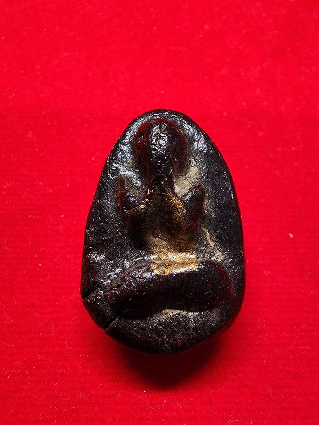 พระปิดตาหลวงปู่ไข่ วัดเชิงเลน