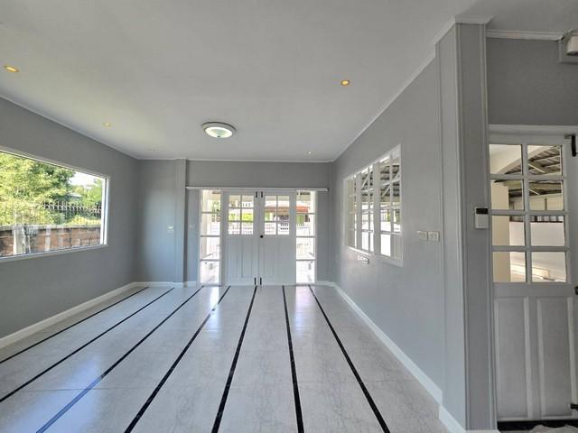 ขายบ้านเดี่ยว สีวลี รังสิต 1 หลังมุม รีโนเวทใหม่ พร้อมอยู่ ทำเลดีใกล้ฟิวเจอร์พาร์ค 2