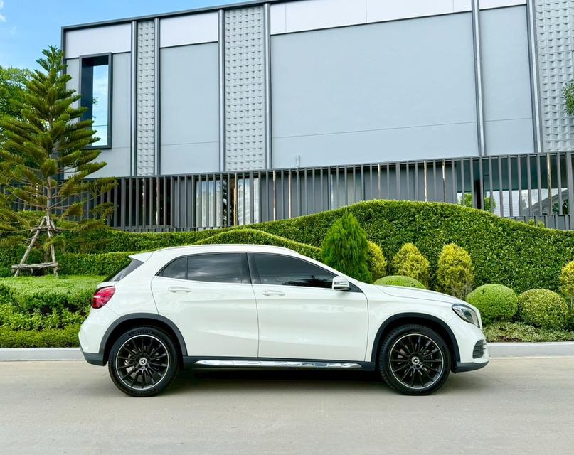 รหัสรถ CH652 🔥MERCEDES BENZ GLA250 AMG 2018 รูปที่ 7