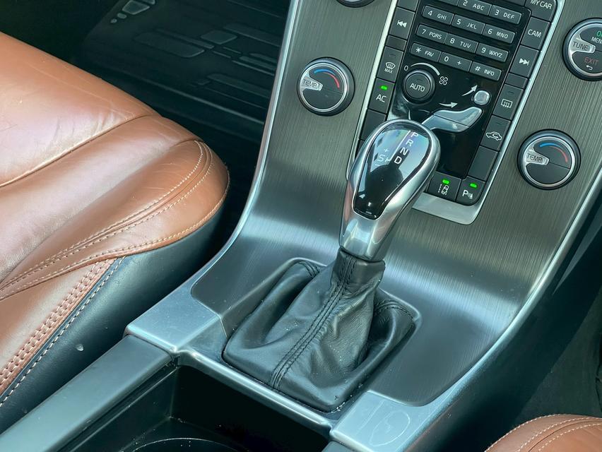 รหัสรถ PJP597 2014 VOLVO S60 T4 16