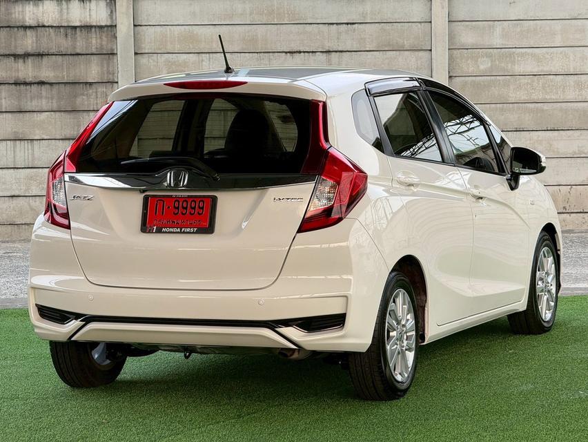 Honda Jazz 1.5 V ปี 2019 สีขาว ไมล์ 48,xxx km (แท้) รูปที่ 5