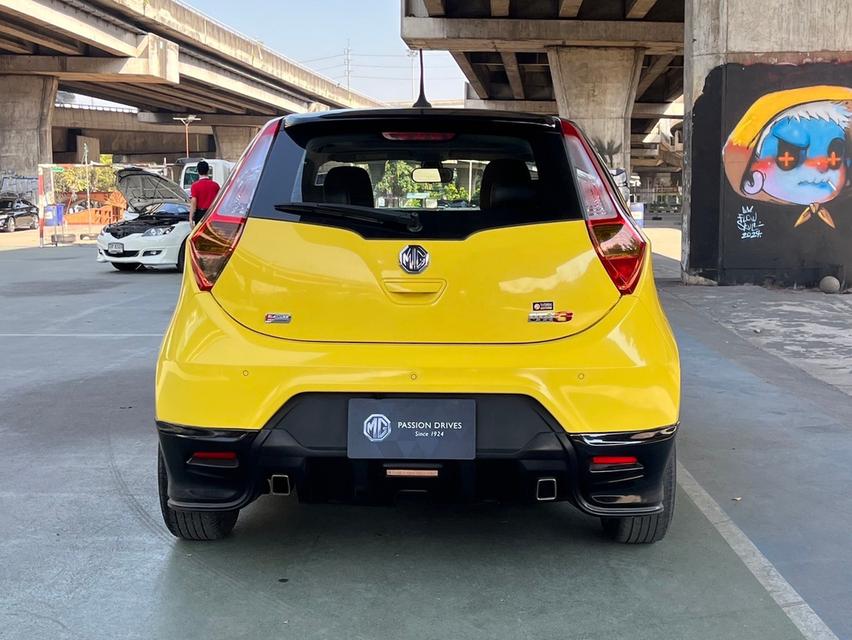 MG3 1.5X Sunroof ปี 2016 รหัส WMT53 6