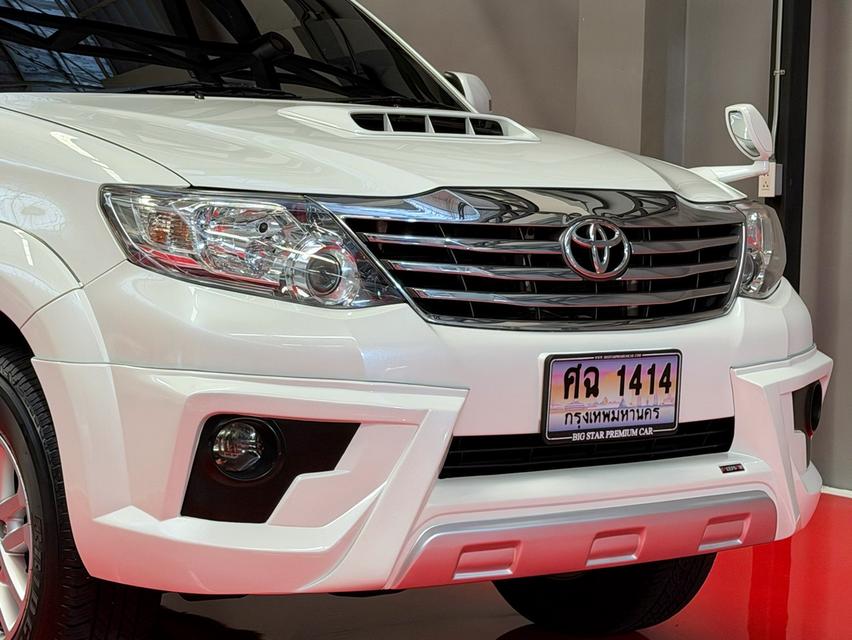 2014 TOYOTA FORTUNER 3.0V 5เกียร์ รถมือเดียวออกป้ายแดง รถวิ่งน้อย ประวัติศูนย์ครบ รถไม่เคยมีอุบัติเหตุครับ รูปที่ 8