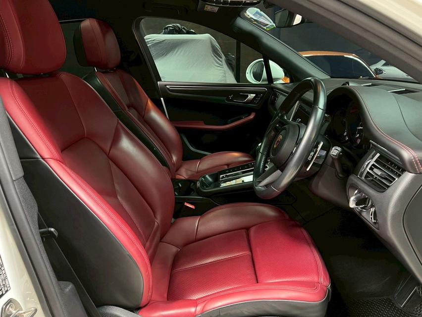 Porsche MACAN 2.0 4WD SUV 8