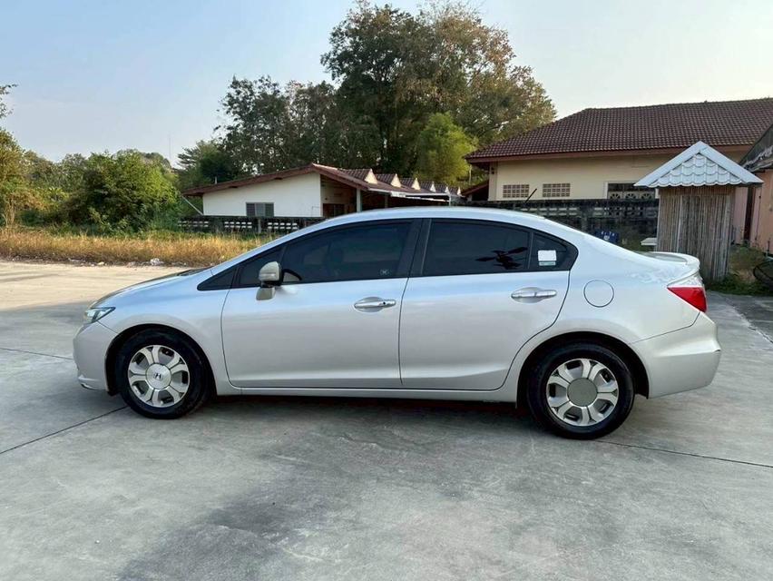 (แจ้งรหัสรถ BK3348) Honda Civic FB 1.5 Hibrid💥ปี2013💥 รูปที่ 2