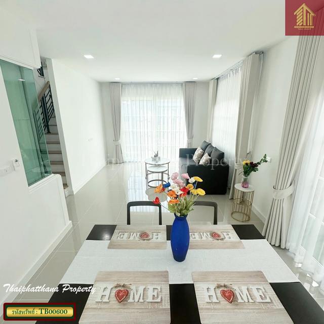 โกลเด้น นีโอ สุขุมวิท-ลาซาล 3