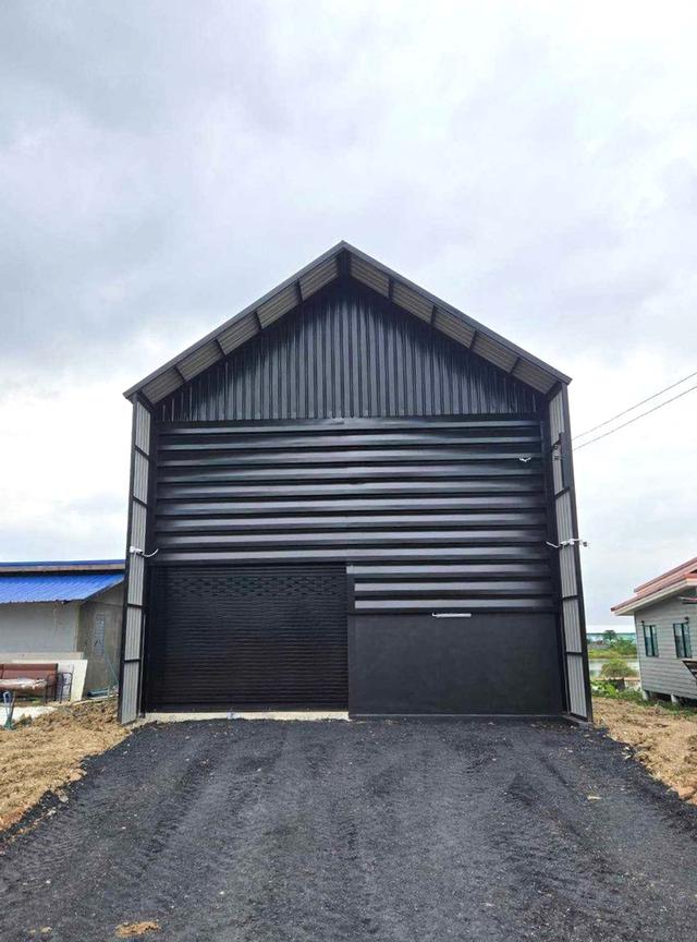  เลือกแปลงที่ถูกใจ ในทำเลที่ ใช่ก่อนใคร ! โกดังพร้อมออฟฟิศสร้างสไตล์โมเดิร์น หรือแบบที่ลูกค้าเลือกสร้างตามต้องการ ราคาเริ่มต้น 2.9 ล้านบาท 1