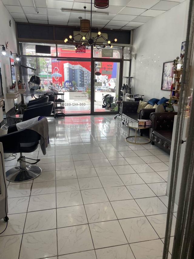 ‼️ให้เช่า‼️อาคารพาณิชย์ 4 ชั้น - เนื้อที่ 28 ตารางวา  - 2 ห้องนอน 2 ห้องน้ำเนื้อที่ 28 ตารางวา  -18,000 บาท/เดือน  -สนใจติดต่อคุณนก 080-9891143 คะ 👍 3