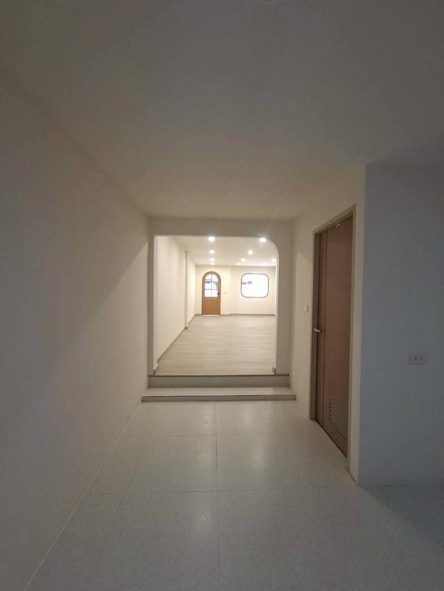 ขายทาวน์เฮ้าส์ 2 ชั้น ซอยอุดมสุข 47 รีโนเวทใหม่ทั้งหลังพร้อมอยู่ (N.1925) 9