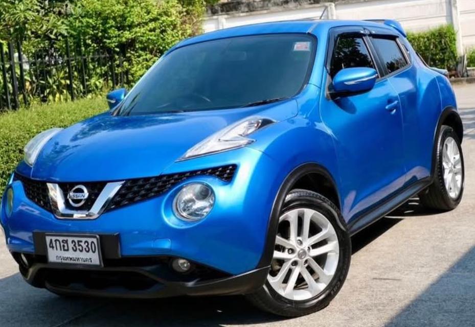 NISSAN JUKE สีน้ำเงิน 5