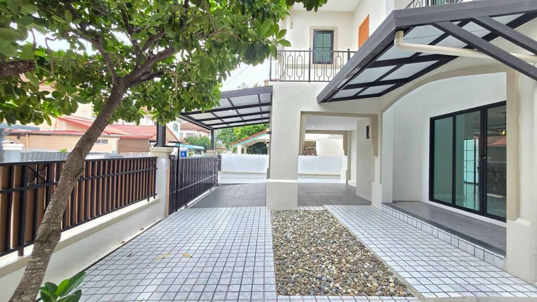 หมู่บ้านชัยพฤกษ์ ถนนวัดลาดปลาดุกบ้านเดี่ยว 2 ชั้น  ตกแต่งใหม่ ซอยวัดลาดปลาดุก มีพื้นที่เยอะ  ราคาจับต้องได้ 6
