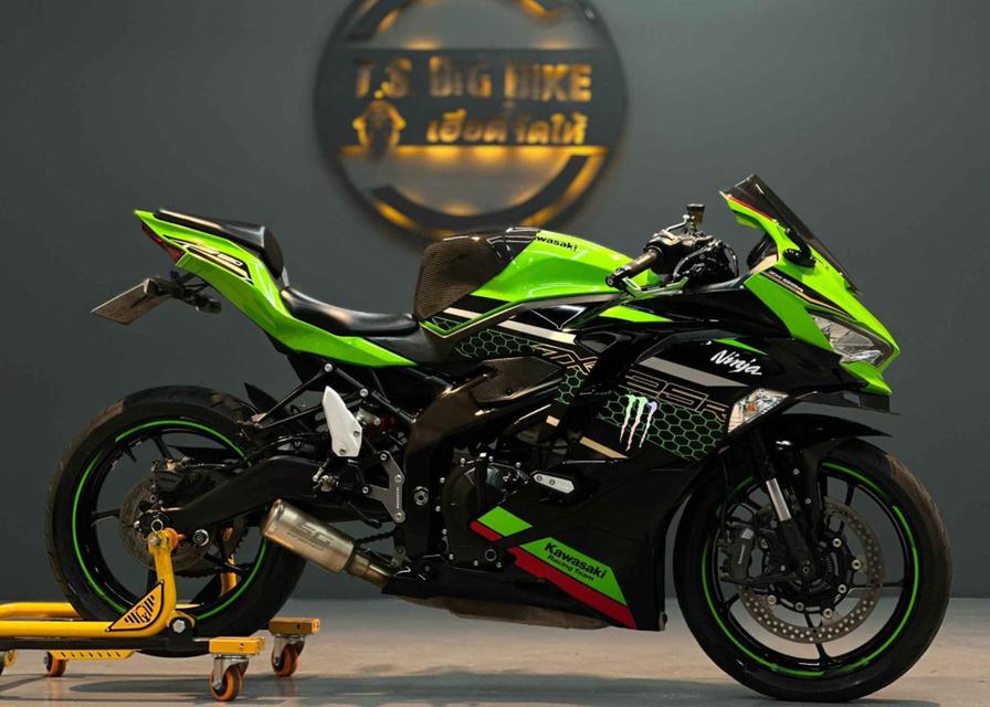 Kawasaki ZX-25R ปี 2020 รถขับขี่หล่อๆ ราคาดีมาก