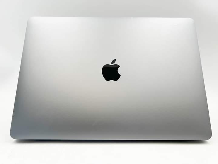 ขาย Macbook Pro 2
