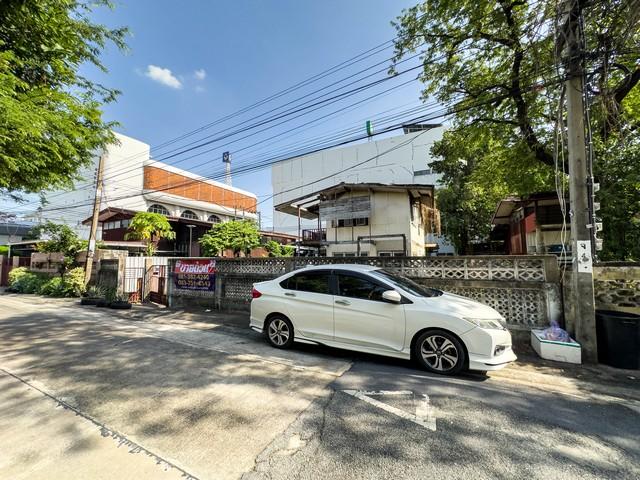 ที่ดินใจกลางลาดพร้าว 100 ตร.วา ซอยลาดพร้าว 99 แยก 1 ใกล้รถไฟฟ้า BTS สายสีเหลือง (สถานีลาดพร้าว 101) เพียง ~300 ม. 5