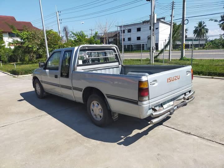 Isuzu TFR ปี 1995 4