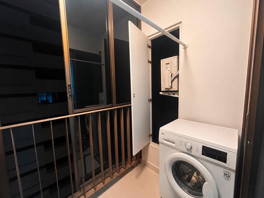ให้เช่าคอนโด Ideo Sathorn–Taksin 7