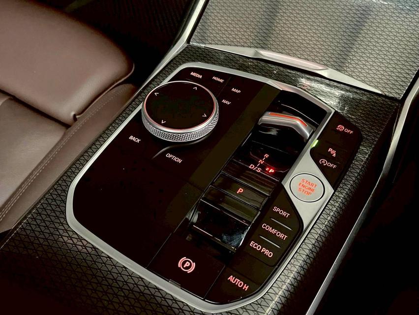 BMW 330Li M Sport LCI (G28) ปี 2023 ไมล์แท้ 74,xxx km. 10